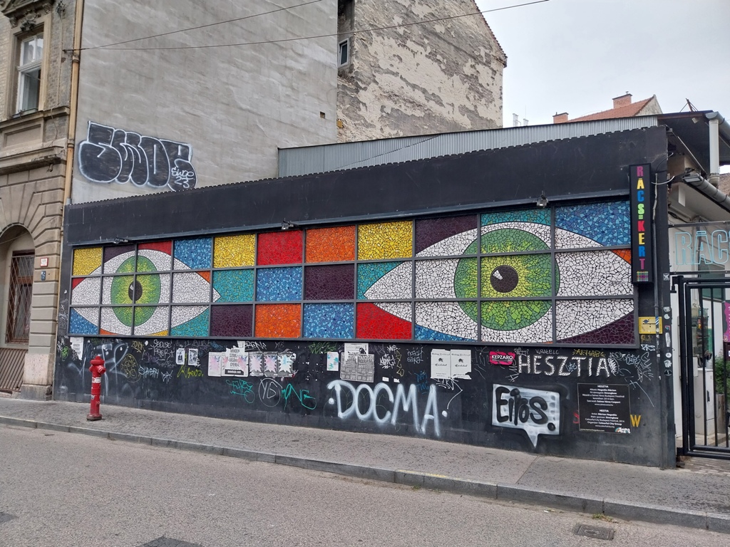 Eyes Street Art, Budapest